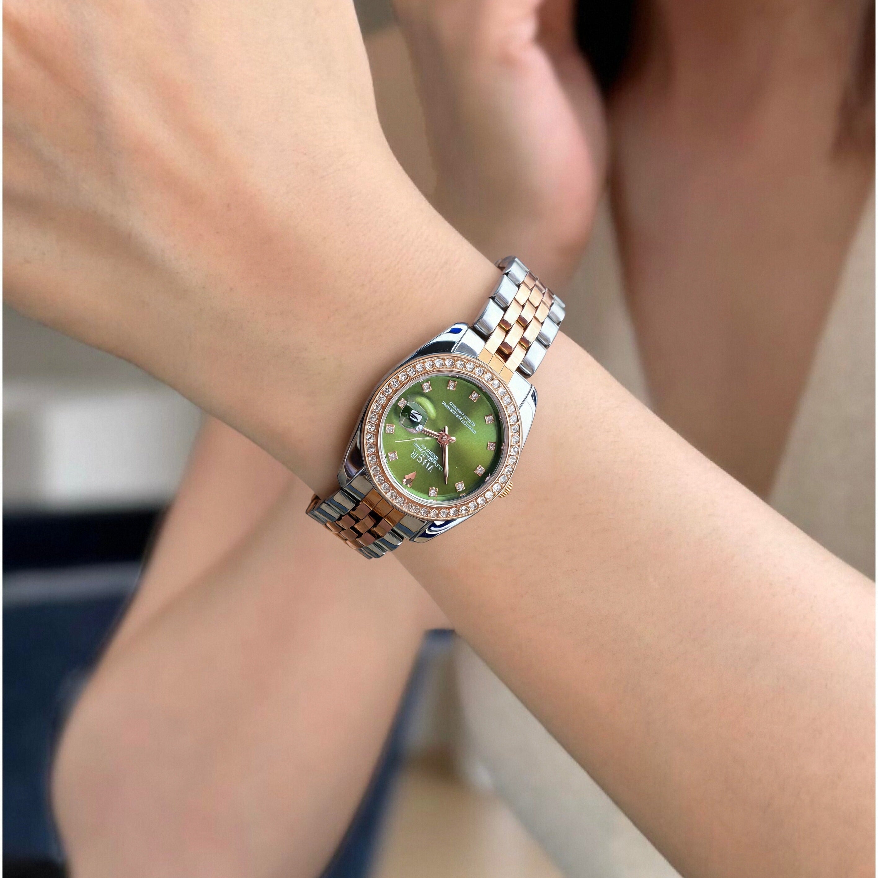 CILOA Women Quartz Watch 672golden-green