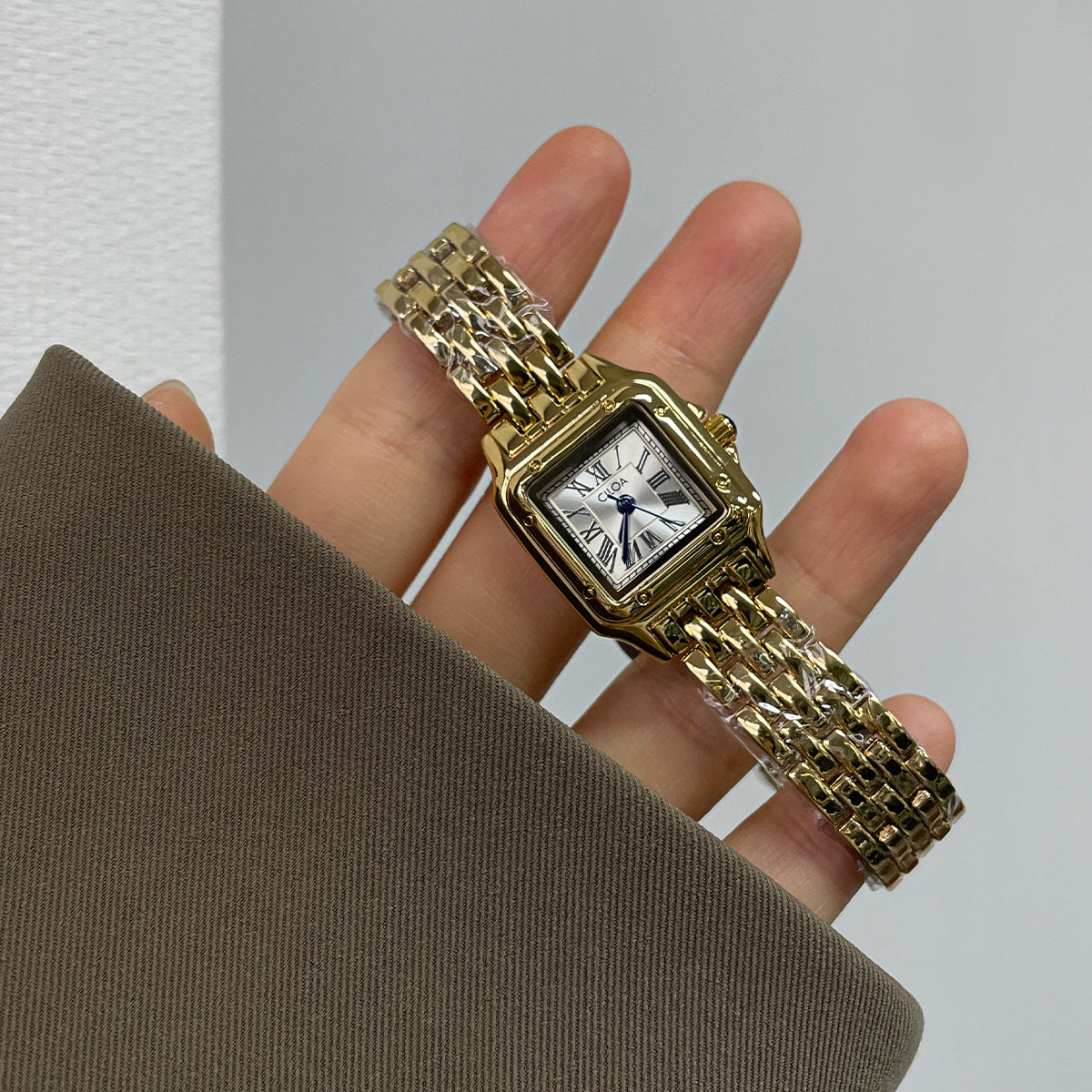 CILOA Women Quartz Watch 623golden