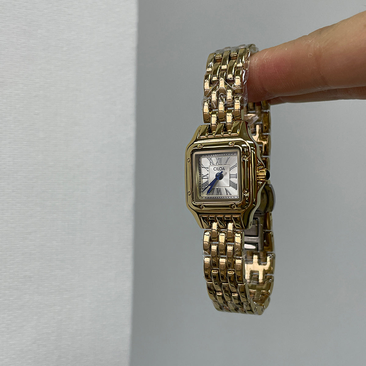 CILOA Women Quartz Watch 623golden