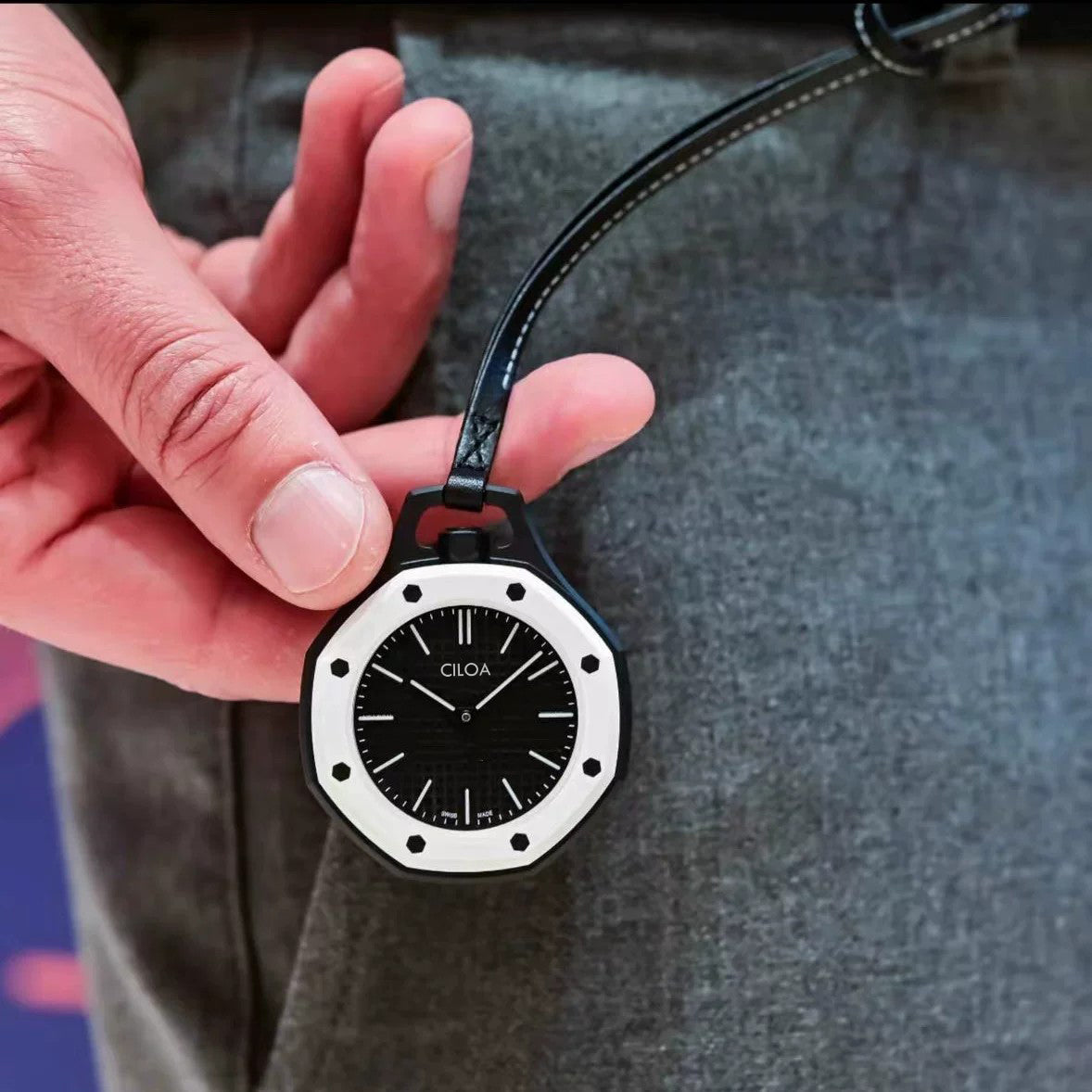CILOA Quartz Watch 562
